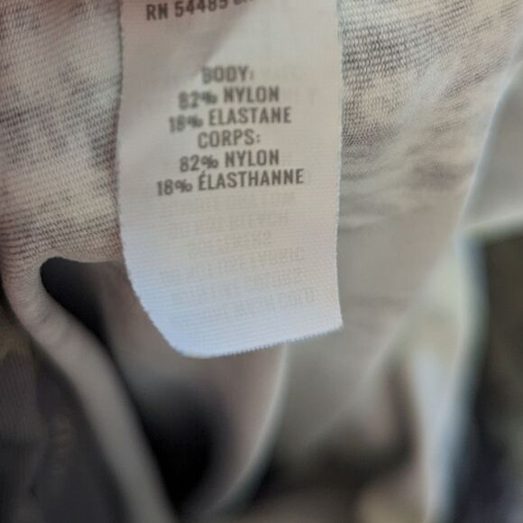 Aerie Campus Green and Gray camo work out leggings - Picture 5 of 5